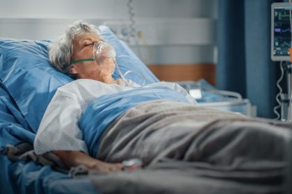 Völlig verändert nach einer OP: Die wenig bekannte Nebenwirkung von Anästhesie
