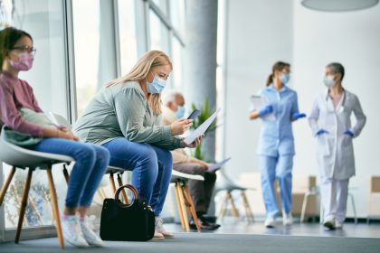Corona-Déjà-vu: Wo die Maskenpflicht wieder gilt – per Hausrecht