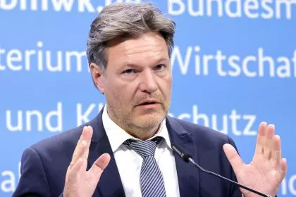 Habeck-Rede zu Israel als Befreiungsschlag – und mögliche Ansage an Baerbock