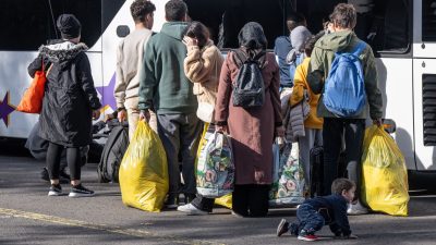 Vor Migrationsgipfel: Söder fordert „wuchtige Neuordnung“ – Merz trifft Scholz