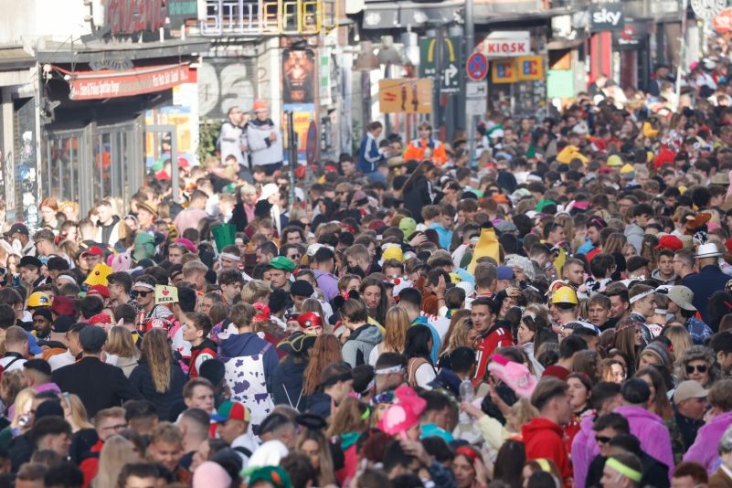 Die Zülpicher Straße in Köln am 11.11.2022.
