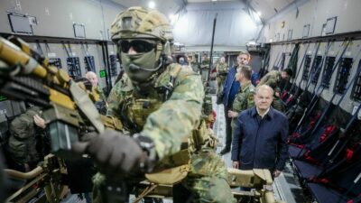 „Unsere Friedensordnung ist in Gefahr“ – Scholz sichert Bundeswehr deutlich mehr Geld zu