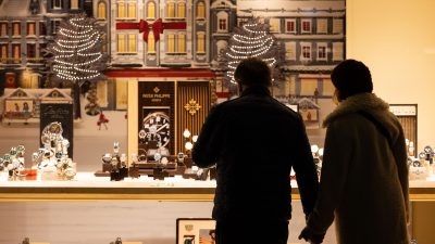 Einzelhändler in Deutschland hoffen auf Weihnachtswunder