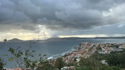 Die Angst spielt mit – Neapel in Sorge vor Supervulkan