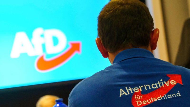 Die AfD in Hessen darf laut Gerichtsbeschluss vom Verfassungsschutz beobachtet werden.