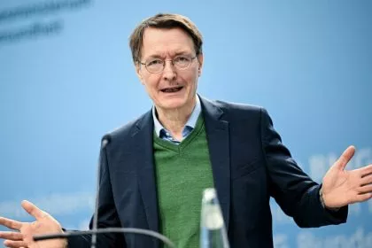 Lauterbach: Cannabis-Legalisierung nicht zum Jahreswechsel