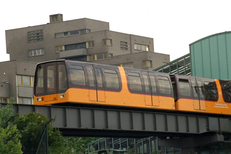 Die Magnetbahn im Jahr 1991. Berlin will den Einsatz einer Magnetschwebebahn in der Hauptstadt auf einer Pilotstrecke testen.