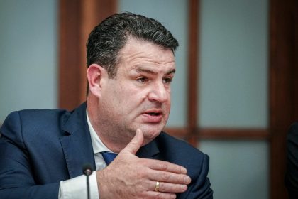 Bundesarbeitsminister Hubertus Heil beim 3. Arbeitsmarktgipfel "Job-Turbo" in Berlin.