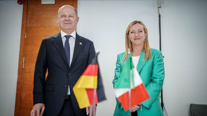 Bundeskanzler Olaf Scholz empfängt die italienische Ministerpräsidentin Giorgia Meloni in Berlin.
