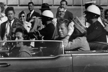 Trump löst Wahlversprechen ein: JFK-Akten werden ohne Schwärzungen veröffentlicht