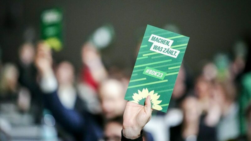 Der Grünen-Parteitag unter dem Motto «Machen, was zählt» findet in Karlsruhe statt.