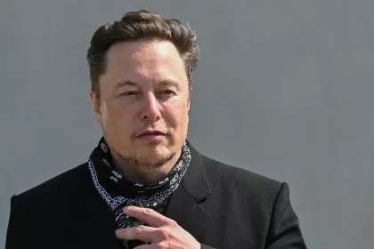Tesla-Gewinn bricht um 55 Prozent ein – Musk verspricht: Günstige Modelle kommen eher