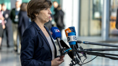Israel: Französische Außenministerin will „dauerhafte“ Feuerpause
