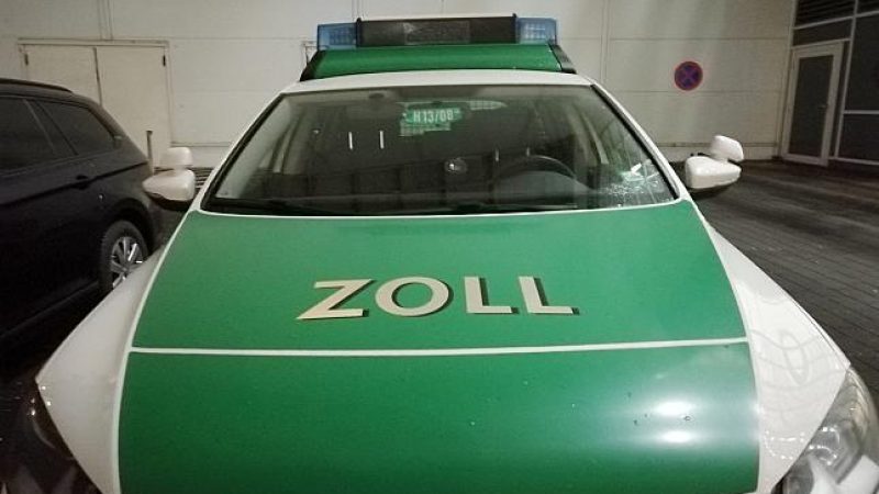 Erfurter Zoll findet knapp 230.000 Euro Bargeld versteckt in Auto