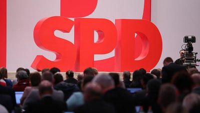 Politbarometer: SPD und Grüne verlieren – Union legt zu