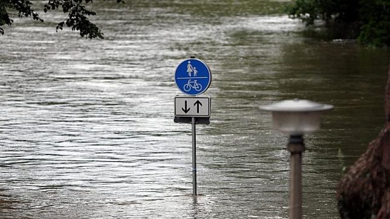 Menschen in Niedersachsen aus Hochwasser gerettet – Radfahrer in Wald getrieben