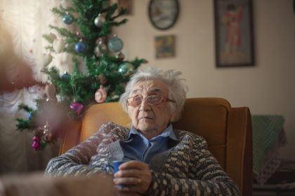 Kurz vor Weihnachten: Pflegeheim übermittelt Hiobsbotschaft an 70 Senioren
