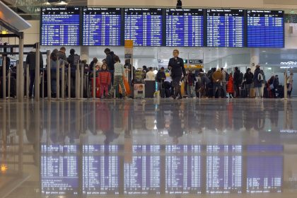 Münchner Flughafen stellt Betrieb am Dienstag zeitweilig ein