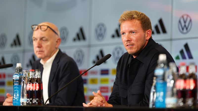 DFB-Präsident Bernd Neuendorf (l) will die Zukunft von Bundestrainer Julian Nagelsmann bis zur EM nicht mehr thematisieren.