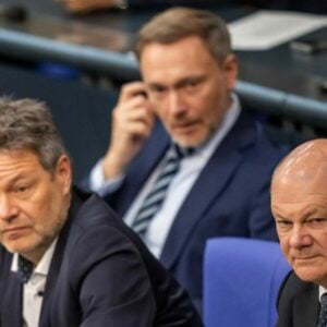 Ohne Schulden, ohne uns – Junge Gruppe der FDP droht mit Koalitionsbruch