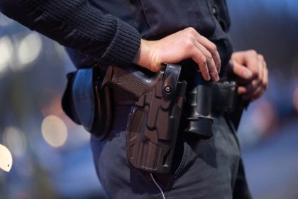 Beamter schießt auf Bewaffneten: Ein Toter bei Polizeieinsatz in Köln