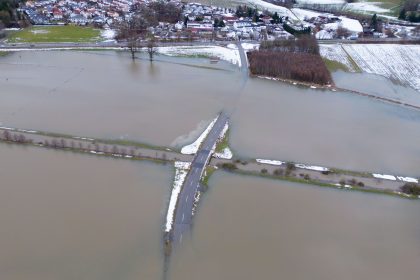 Hochwasserwarnungen in Sachsen-Anhalt und Bayern