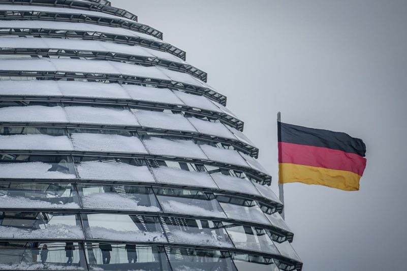 Der Bundestag hat eine Ausnahme der Schuldenbremse für das Haushaltsjahr 2023 beschlossen.