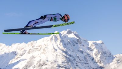 Skispringer Paschke holt mit 33 Jahren ersten Weltcup-Sieg