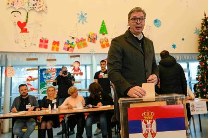 Serbiens Präsident nimmt Sieg für seine Partei in Anspruch
