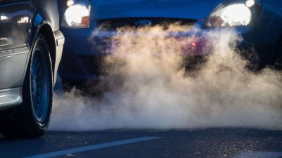 EU-Einigung: Autos sollen weniger Schadstoffe verursachen