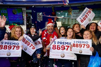 Weihnachtslotterie in Spanien: Langes Warten auf den Hauptgewinn