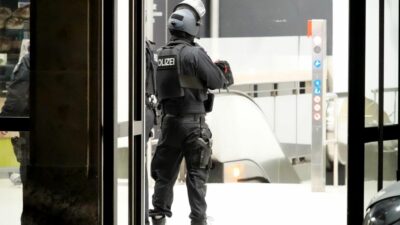 Bielefelder Bahnhof wegen Anschlagsdrohung durchsucht
