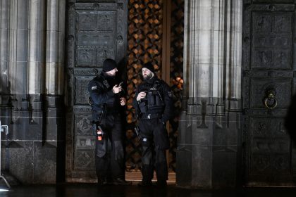 Terroralarm Kölner Dom: Mann in Gewahrsam genommen