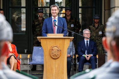 Söder fordert Wehrpflicht von mindestens sieben Monaten