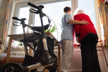 Pflege-Entlastungen kommen: Warnung vor „Kostenlawine“