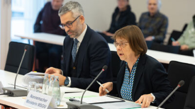 Brandenburgs Gesundheitsministerin: „Impfung bietet keine sterile Immunität, aber Herdenschutzwirkung“