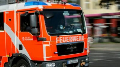 Blinkende Powerbank löst in Wiesbaden Feuerwehreinsatz aus