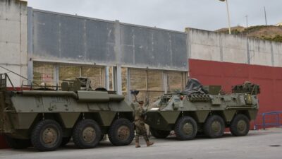 Marokkos Armee fängt mehr als 1.100 Menschen nahe Ceuta und Melilla ab