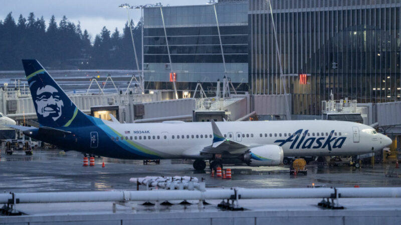 Notlandung von Boeing 737 MAX 9: Weitere Airlines ziehen Maschinen aus dem Verkehr
