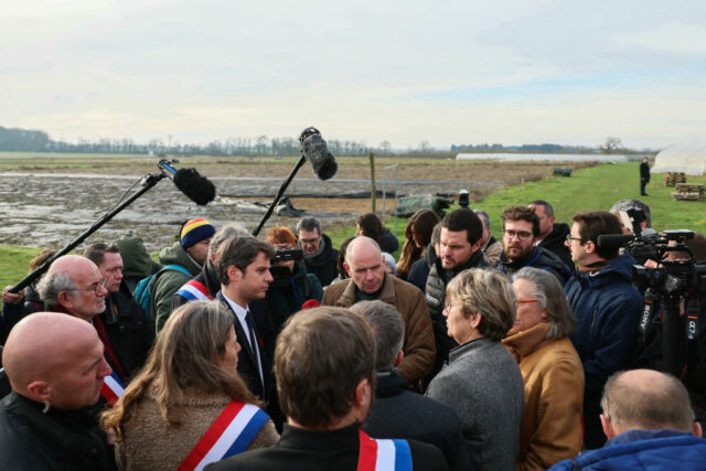 Regierung will „Belagerung“ von Paris durch Bauern verhindern