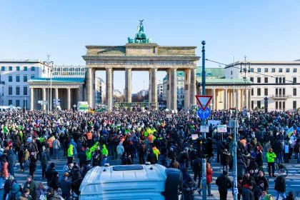 „Sie ernähren uns und sind ein Rückgrat der Gesellschaft“: „Normale Bürger“ unterstützen Landwirte