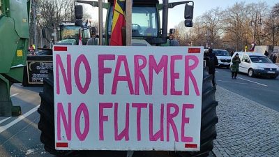 Europas Landwirte protestieren – Selbstmordrate französischer Bauern extrem hoch