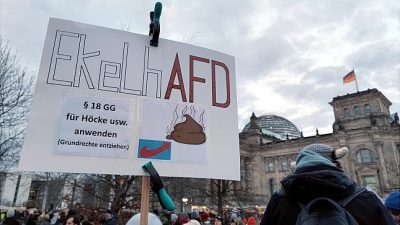Hessischer Innenminister warnt vor Linksextremen bei Anti-AfD-Demos