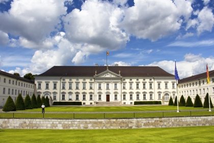 Schloss Bellevue: Bis zu einer Milliarde Euro für Komplettsanierung – plus 205 Millionen für Ausweichquartier