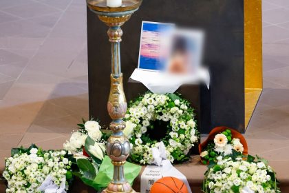 14-Jähriger wird wegen Mordes an Gleichaltrigen angeklagt
