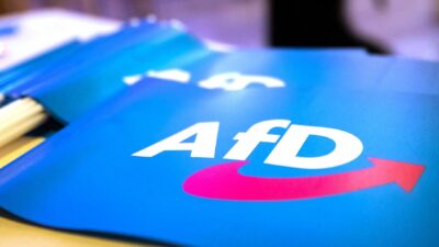 Ein AfD-Verbotsverfahren - ja oder nein?  Politikerinnen und Politiker der SPD sind sich nicht einig.