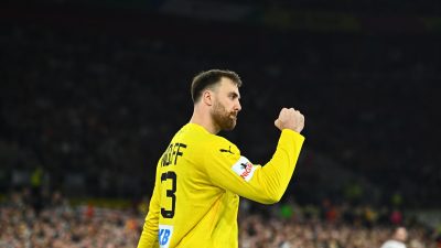„Vom anderen Stern“: Lobeshymnen für Handballtorhüter Wolff