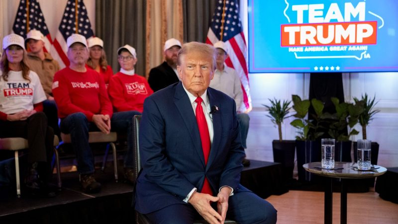 Der frühere US-Präsident und republikanische Präsidentschaftskandidat Donald Trump nimmt an einer virtuellen Kundgebung in Iowa teil.