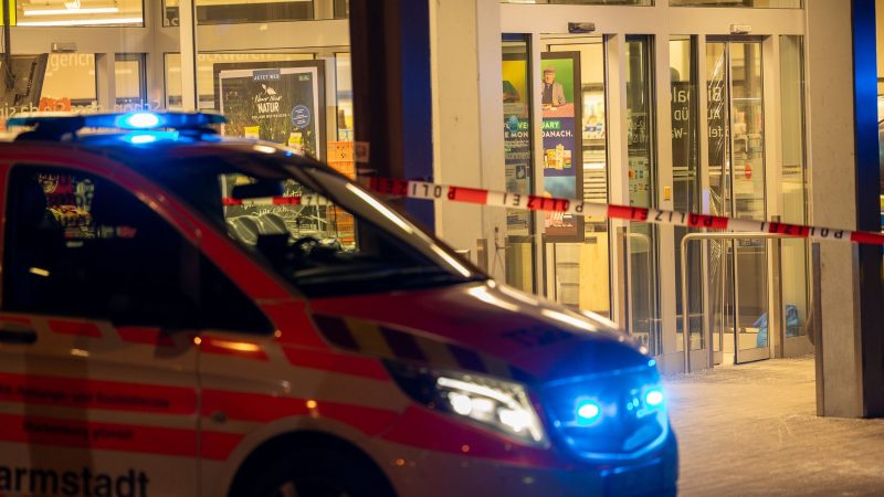 Im südhessischen Mörfelden-Walldorf wurde eine Frau wurde in einem Supermarkt erschossen.