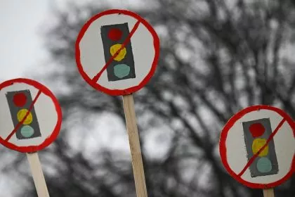 Knipst der Osten die Ampel aus?